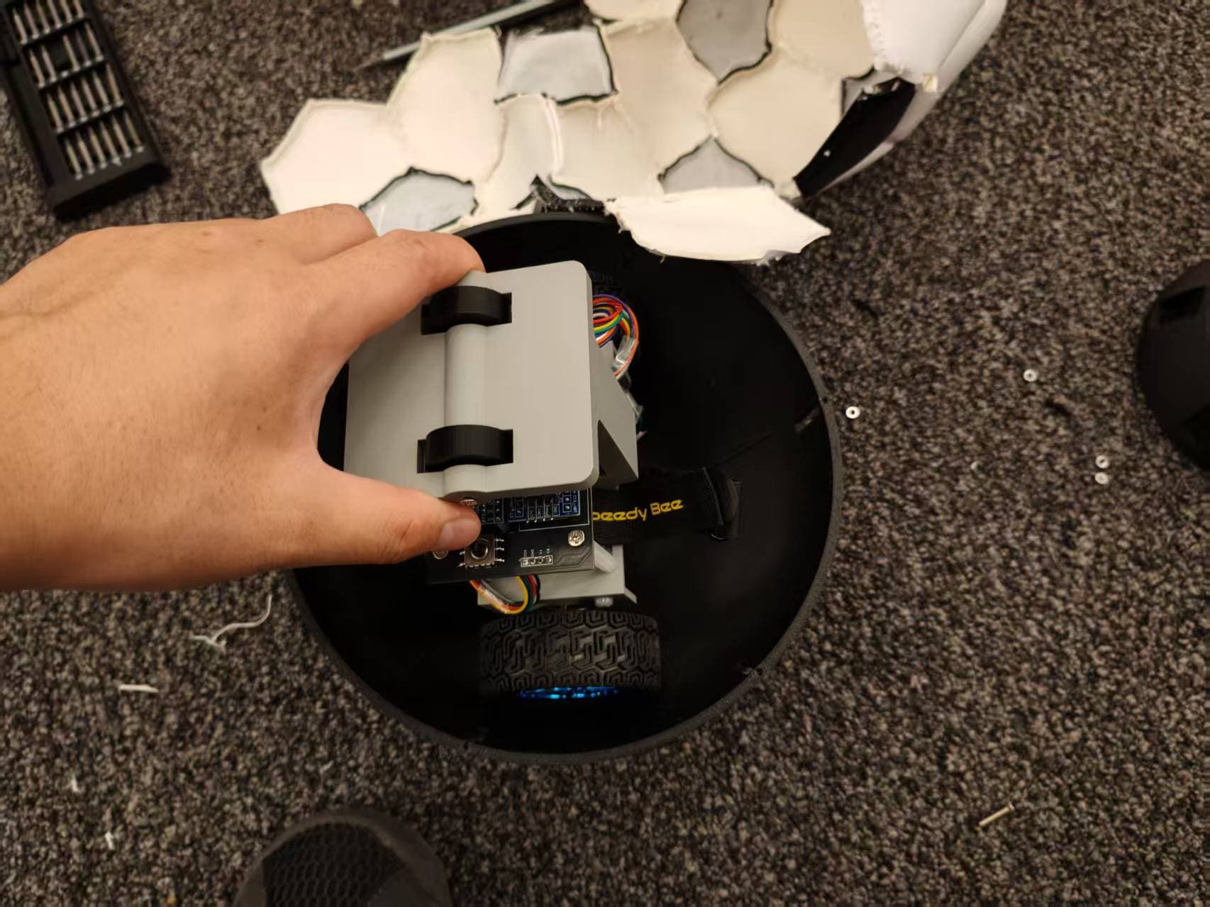 e13e2638557e48d0836a3f32e2ee1c48.jpg